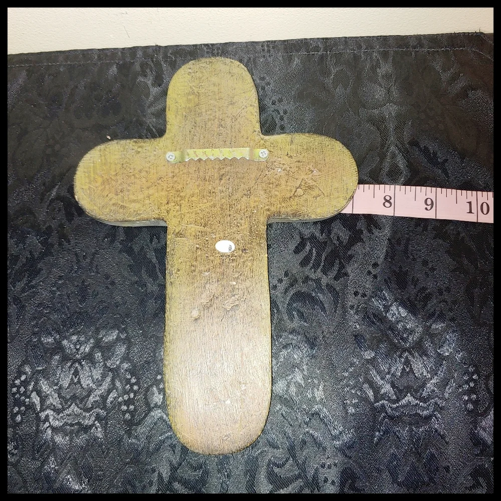 Elegant Gray Wall Cross Decor